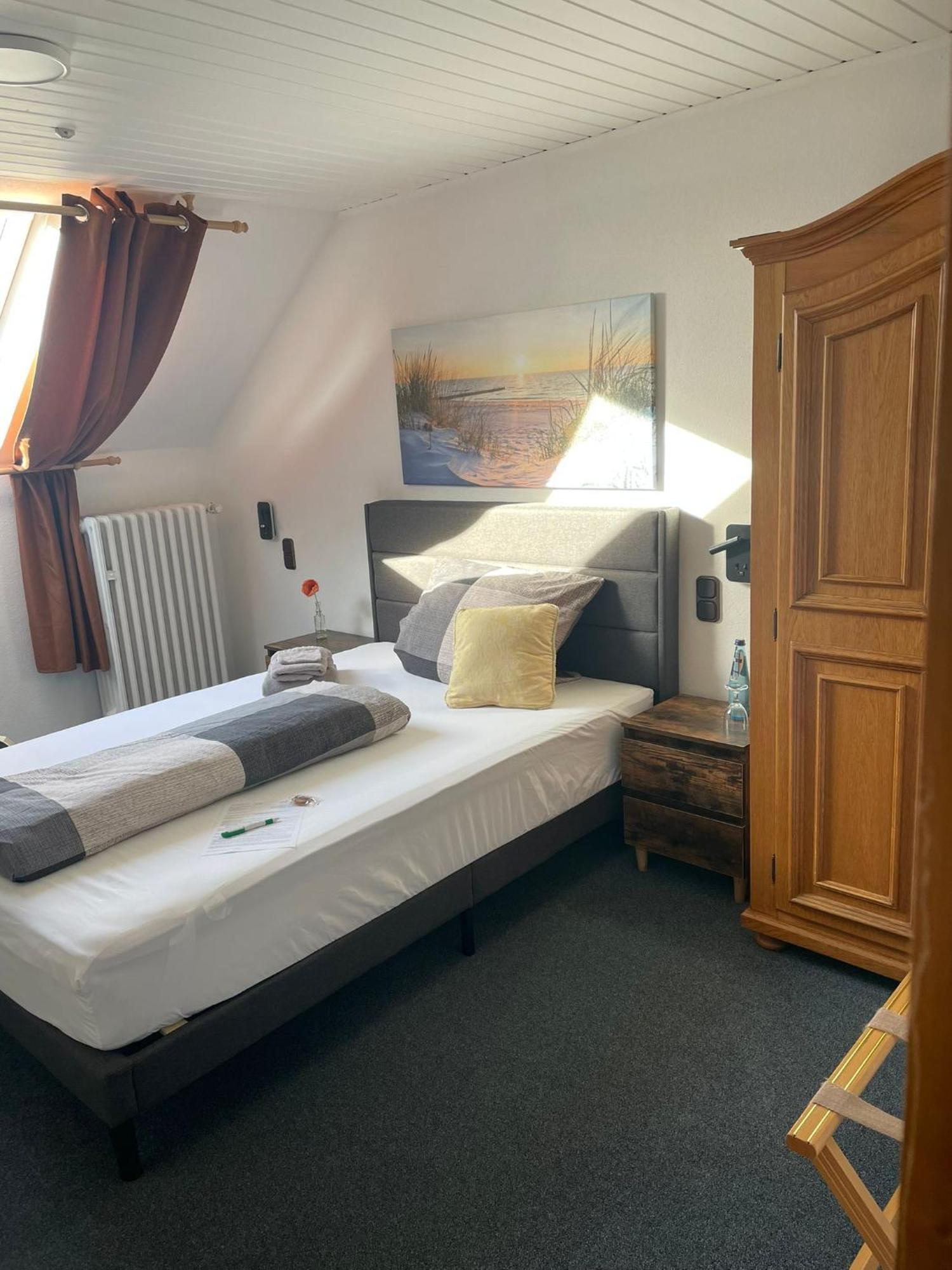 Bistro-Zur-Quelle Hotell Minden  Eksteriør bilde