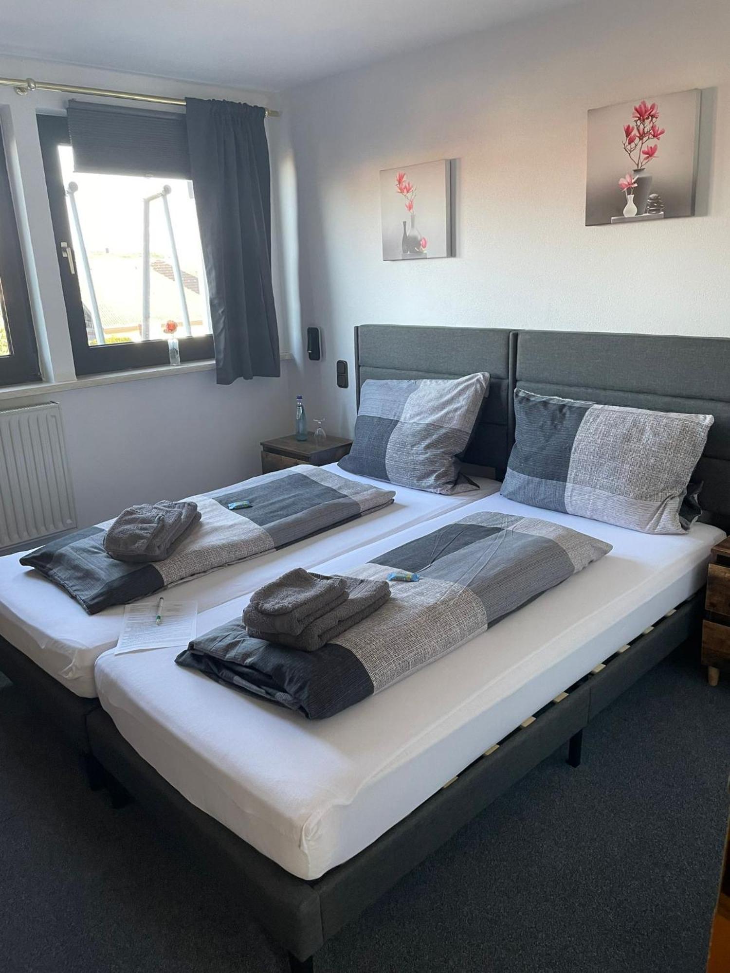 Bistro-Zur-Quelle Hotell Minden  Eksteriør bilde