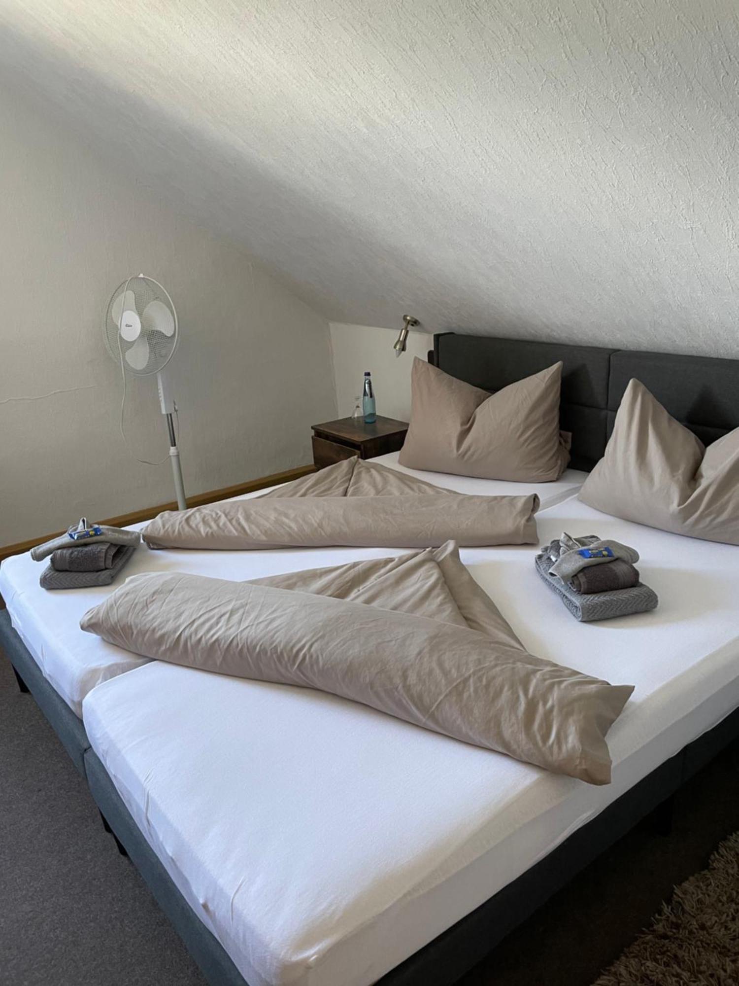 Bistro-Zur-Quelle Hotell Minden  Eksteriør bilde